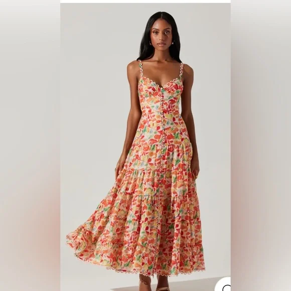 NEW ASTR The Label Tazia Floral Button Front Tiered Maxi Dress Size Large - Picture 1 of 11